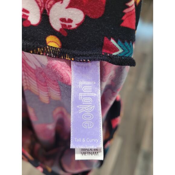 Mickey & Minnie Mouse LuLaRue Plus Outfit Top and Leggings 2X Tall/Curvy #17 - Picture 3 of 6